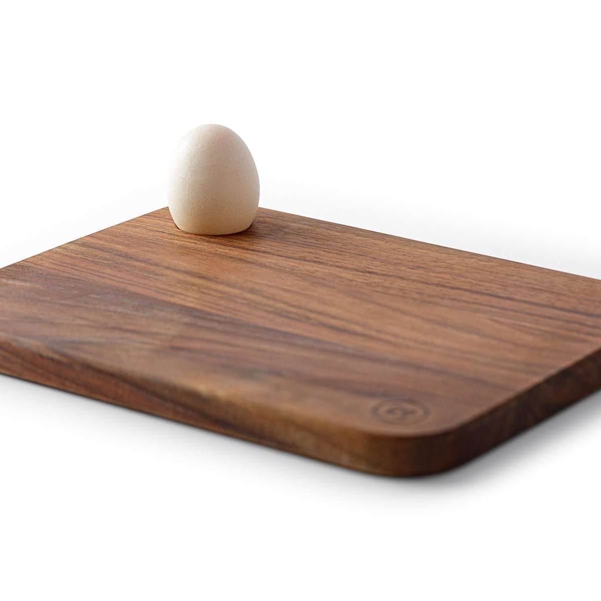 Edles »Ei-Pad« Schneidebrett aus Nussbaumholz